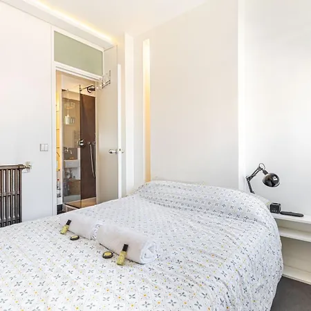 Guestready - A Glamorous Sight Over The