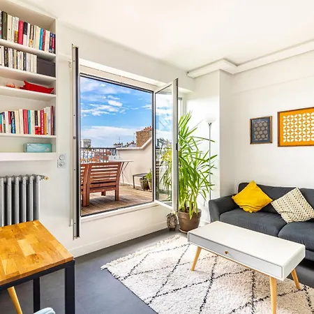 Guestready - A Glamorous Sight Over The Appartamento Parigi